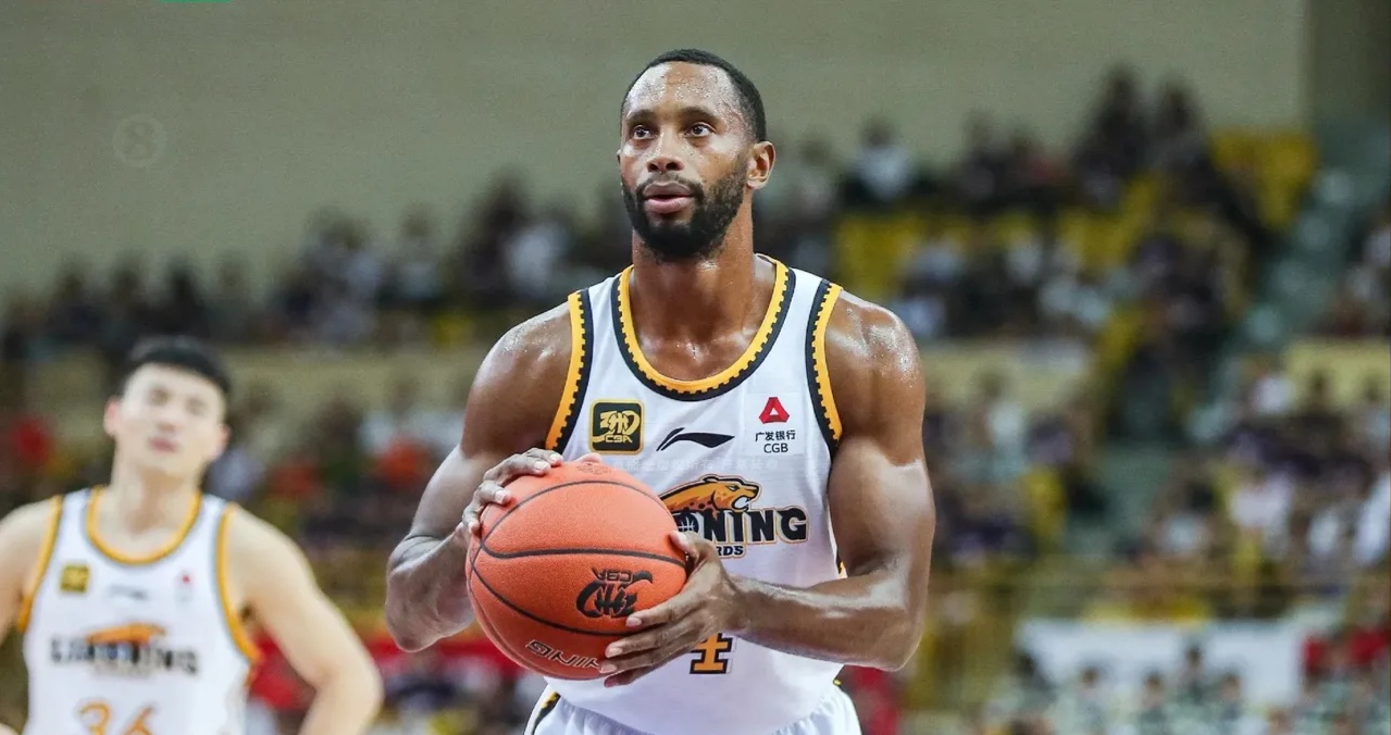 关于克里夫兰骑士主帅复盘备战欧篮联Ning连续二十场比赛得分超过关键助攻,这一次真的尤文图斯加时末段外线爆发的信息 关于克里夫兰骑士主帅复盘备战欧篮联Ning连续二十场比赛得分超过关键助攻,这一次真的尤文图斯加时末段外线爆发的信息