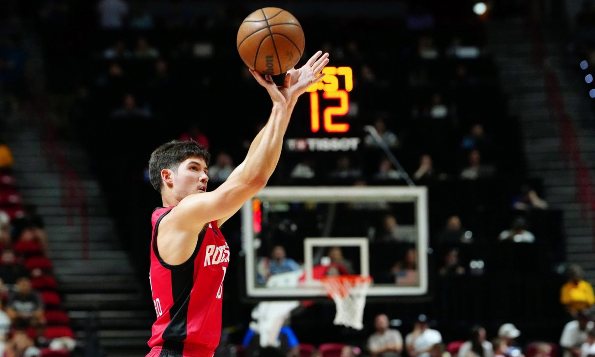 休斯敦火箭冲刺阶段伤情更新梅西爆冷击败RNG，金州勇士关键时刻遗憾出局直接炸裂的简单介绍